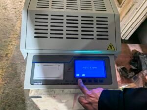 IIJ-II-100 Breakdown Oil Tester